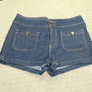 NWOT Boom Boom Jeans Size 11 Dark Wash Mid Rise Denim 3" Shorts